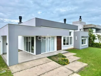 Casa com 4 Quartos à venda, 206m² no , Osório
