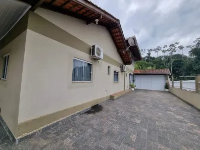 Casa com 3 Quartos à venda, 150m² no Badenfurt, Blumenau