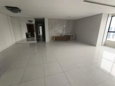 Apartamento com 4 Quartos para alugar, 200m² no Intermares, Cabedelo