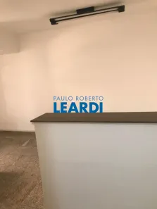 Sala Comercial à venda, 30m² no Várzea da Barra Funda, São Paulo
