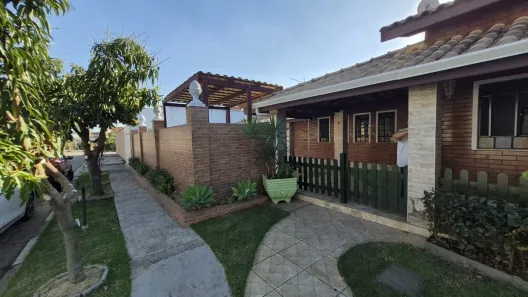 Casa de Condomínio com 3 Quartos à venda, 220m² no Jardim Ibiti do Paço, Sorocaba