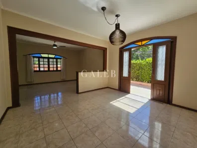 Casa com 4 Quartos à venda, 216m² no Jardim Dona Carmela, Atibaia