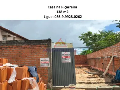 Casa com 3 Quartos à venda, 137m² no Piçarreira, Teresina
