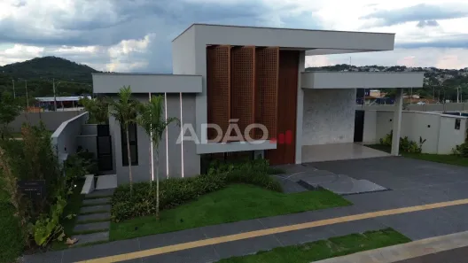Casa de Condomínio com 4 Quartos à venda, 336m² no Parque Cidade, Goiânia