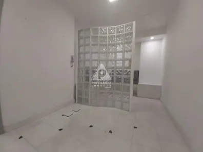Sala Comercial à venda, 54m² no Copacabana, Rio de Janeiro