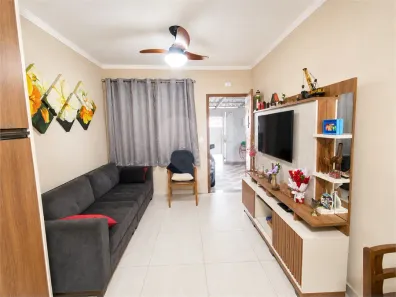 Casa com 2 Quartos à venda, 57m² no Cidade Boa Vista, Suzano