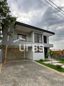 Casa de Condomínio com 4 Quartos à venda, 322m² no Plano Diretor Sul, Palmas