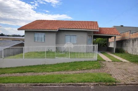 Casa com 3 Quartos à venda, 125m² no Santa Terezinha, Pato Branco