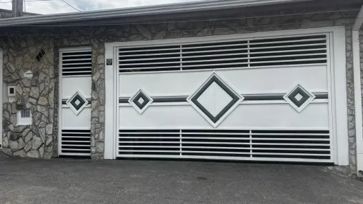 Casa com 2 Quartos à venda, 76m² no Jardim Taquaral, Salto