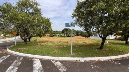à venda, 3000m² no Parque Village Castelo, Itu