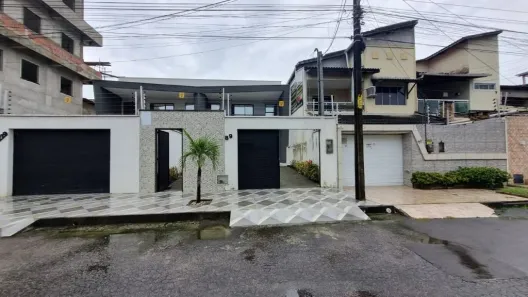 Casa com 5 Quartos à venda, 167m² no Cajazeiras, Fortaleza