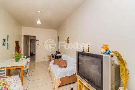 Apartamento com 2 Quartos à venda, 57m² no Navegantes, Porto Alegre