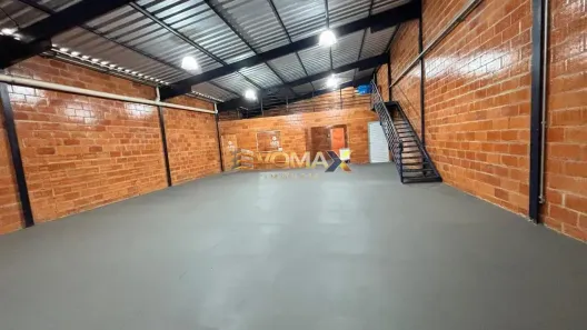 Galpão/Depósito/Armazém para alugar, 300m² no Vale San Fernando, Itapetininga
