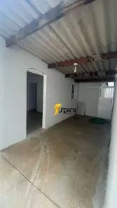 Casa com 2 Quartos para alugar, 50m² no Tibery, Uberlândia