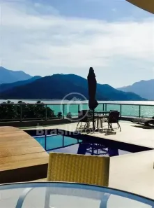 Casa com 3 Quartos à venda, 1260m² no , Mangaratiba
