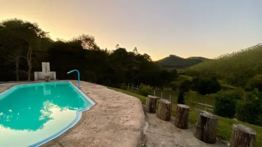 Fazenda/Sítio com 4 Quartos à venda, 2500m² no Área Rural de Juiz de Fora, Juiz de Fora