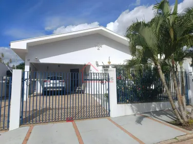 Casa com 3 Quartos à venda, 204m² no Cidade Universitária, Campinas
