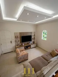 Sobrado com 4 Quartos à venda, 256m² no Jardim Santa Maria, Jacareí