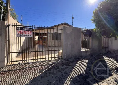 Casa com 3 Quartos à venda, 120m² no Aquilles Sthengel, Londrina