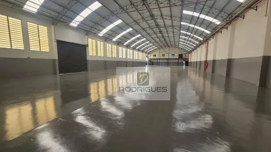 Galpão/Depósito/Armazém para alugar, 1812m² no Vila Nogueira, Diadema