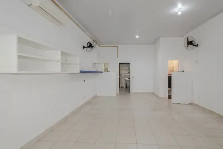 Ponto Comercial à venda, 80m² no Humaitá, Porto Alegre