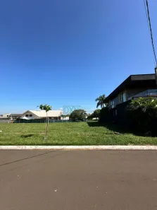 Lote/Terreno com 1 Quarto à venda, 707m² no Jardim Tarobá, Cambé