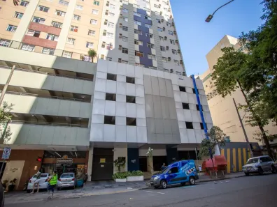 Apartamento com 2 Quartos para alugar, 70m² no Centro, Belo Horizonte
