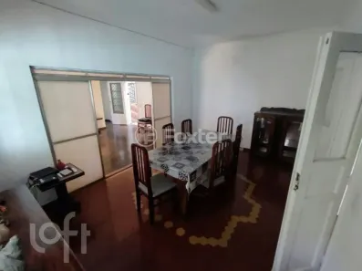 Casa com 4 Quartos à venda, 210m² no Vila Liviero, São Paulo