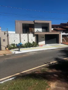 Casa com 5 Quartos à venda, 305m² no Setor Jaó, Goiânia