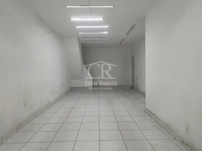 Ponto Comercial para alugar, 100m² no Centro, Juiz de Fora