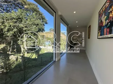 Casa de Condomínio com 3 Quartos à venda, 189m² no Vargem Grande, Teresópolis