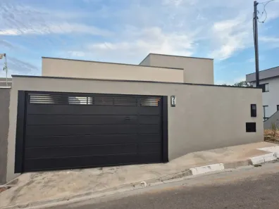 Casa com 3 Quartos à venda, 158m² no Centro, Cajamar