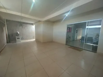 Casa com 3 Quartos à venda, 128m² no Setor Residencial Leste, Brasília