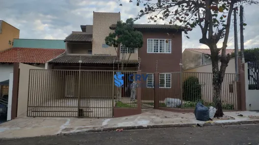 Casa com 3 Quartos à venda, 178m² no Jardim Continental, Londrina