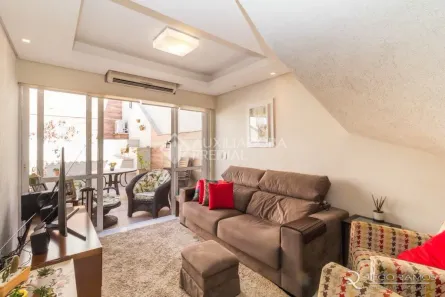 Casa de Condomínio com 3 Quartos à venda, 156m² no Santo Antônio, Porto Alegre