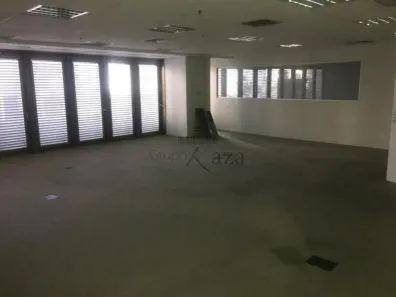 Ponto Comercial para alugar, 792m² no Bela Vista, São Paulo