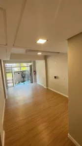 Sala Comercial para alugar, 28m² no Primeiro de Maio, Brusque