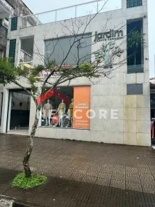Sala Comercial à venda, 30m² no Centro, Mongaguá