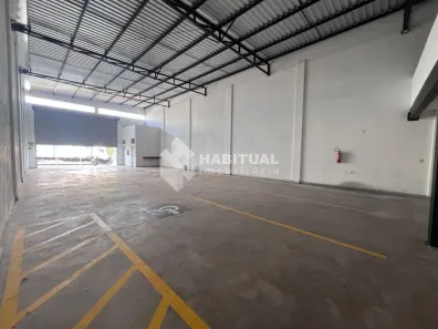 Galpão/Depósito/Armazém para alugar, 310m² no Custódio Pereira, Uberlândia