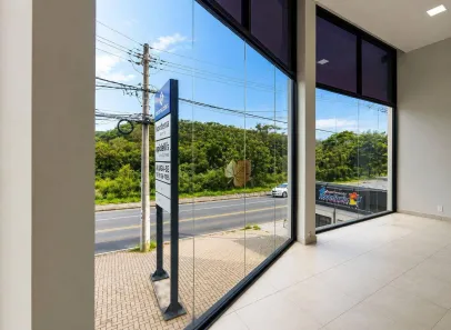 Sala Comercial para alugar, 79m² no Parque Nova Suíça, Valinhos