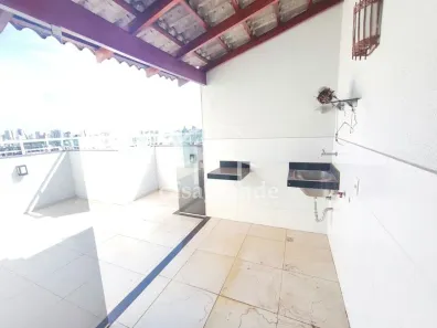 Cobertura com 3 Quartos para alugar, 121m² no Santa Mônica, Uberlândia
