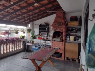 Casa com 3 Quartos à venda, 167m² no Condomínio Maracanã, Santo André