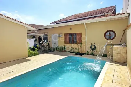 Casa com 7 Quartos à venda, 420m² no Centro, Peruíbe