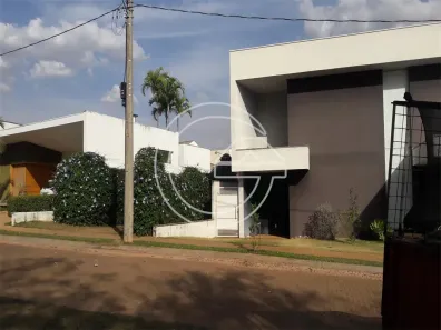 Casa com 1 Quarto à venda, 255m² no Centro, Marília