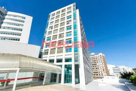 Sala Comercial à venda, 50m² no Batel, Curitiba
