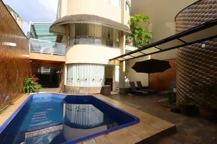 Sobrado com 4 Quartos à venda, 530m² no Vila Assunção, Santo André