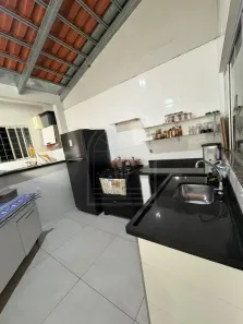 Casa com 3 Quartos à venda, 130m² no Parque Residencial Laura Molina, Araraquara