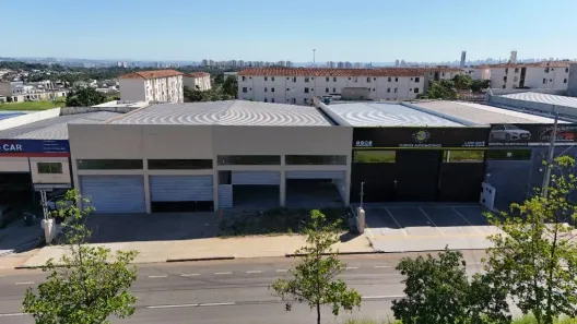 Galpão/Depósito/Armazém para alugar, 300m² no Moinho dos Ventos, Goiânia