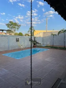 Casa de Condomínio com 3 Quartos à venda, 219m² no Parque Residencial Nova Holanda, Holambra