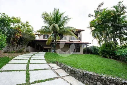 Casa com 5 Quartos à venda, 400m² no Badu, Niterói
